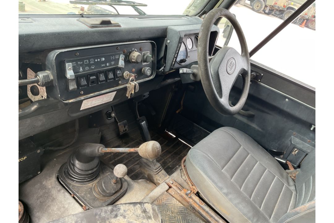 Rare Land Rover RHD 110 TUM Wolf Hard Top Winter/Water, Direct from UK MOD - Image 33 of 36