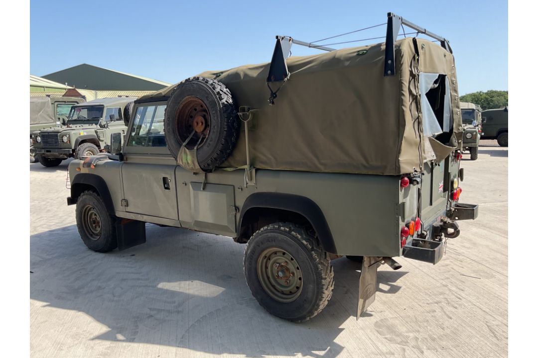 Rare Land Rover RHD 110 TUM FFR Wolf Soft Top Winter/Water, Direct from UK MOD - Image 17 of 37