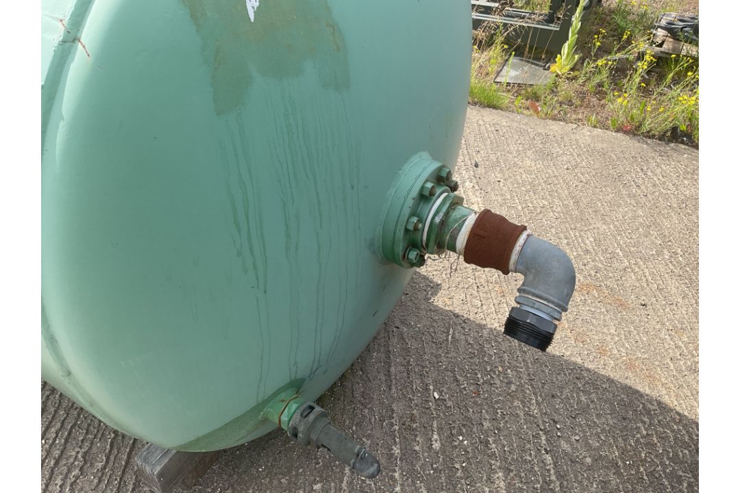 Industrial Compressed Air Receiver Tank, from MOD - Image 5 of 5