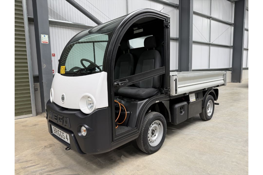 Mega E Worker Electric Truck, from MOD - Image 1 of 23