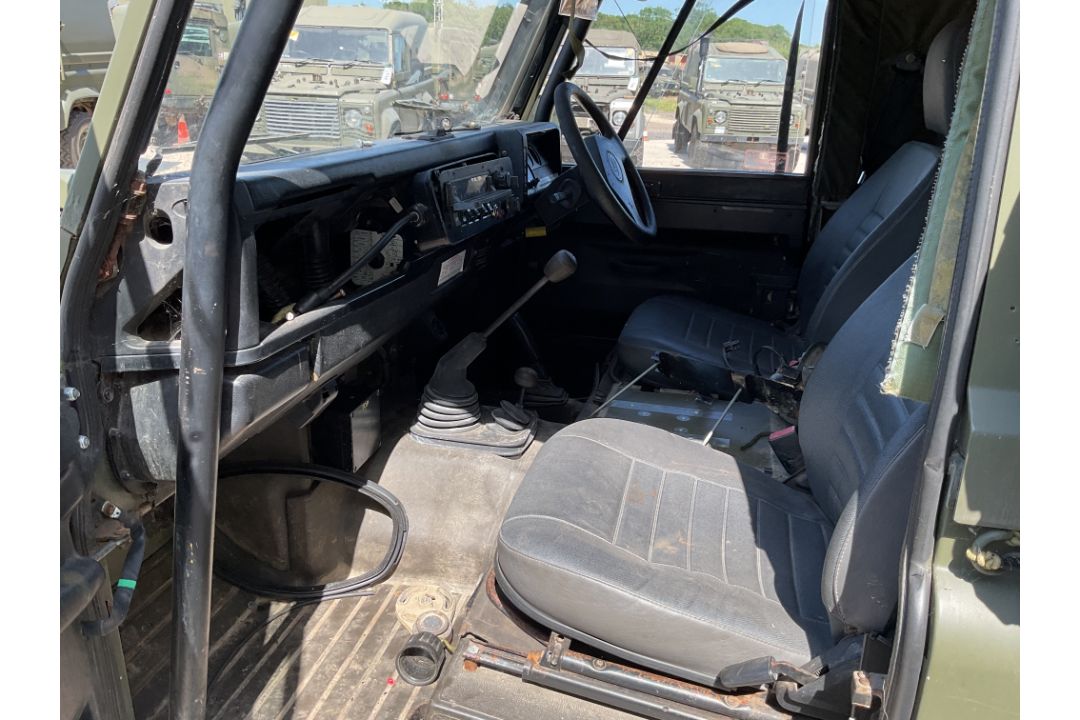 Rare Land Rover RHD 110 TUM FFR Wolf Hard Top Winter/Water, Direct from UK MOD - Image 30 of 35