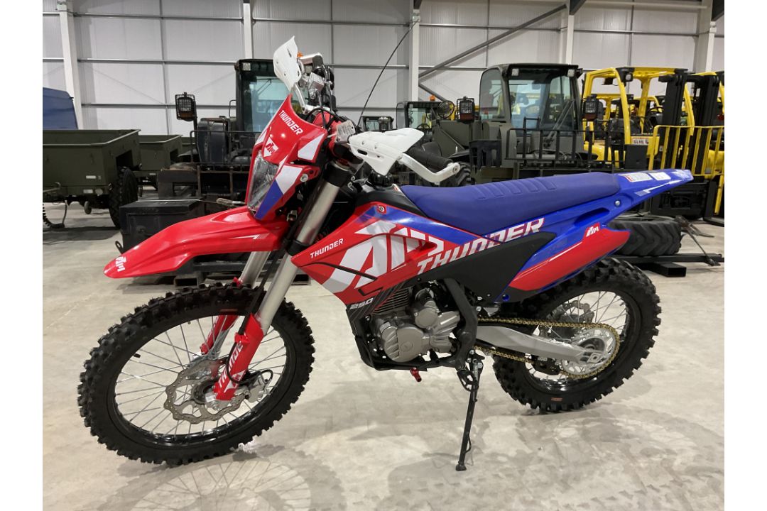 2025 New Unused Apollo Thunder 250CC Off Road Trail Bike - Image 1 of 7