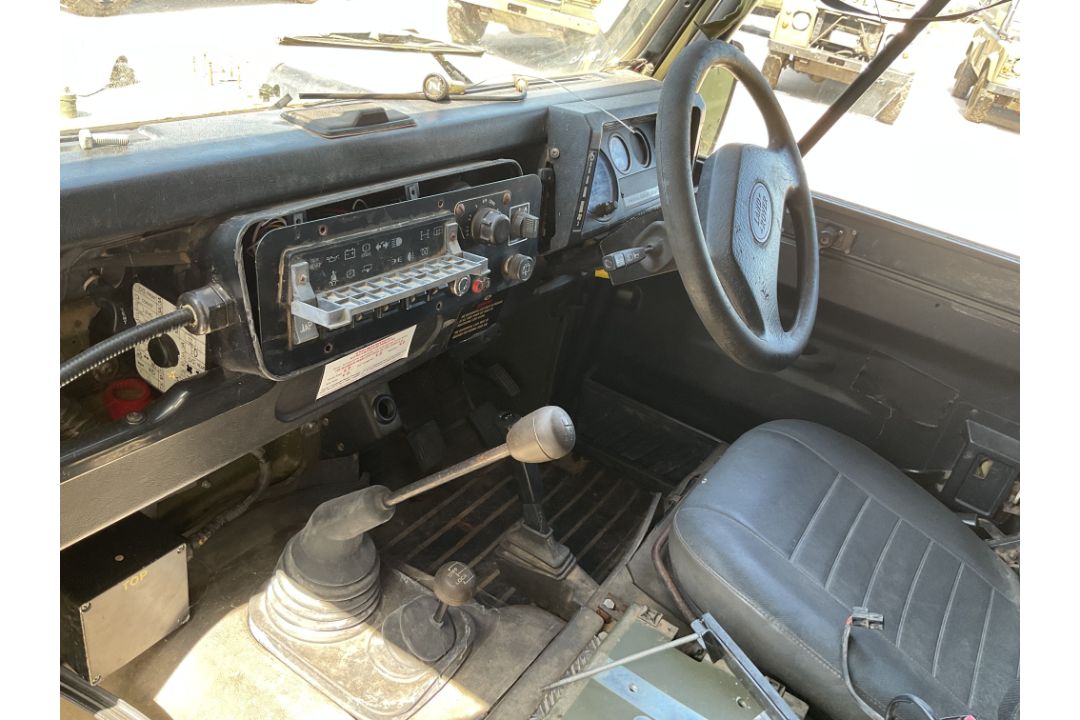 Rare Land Rover RHD 110 TUM FFR Wolf Hard Top Winter/Water, Direct from UK MOD - Image 32 of 35