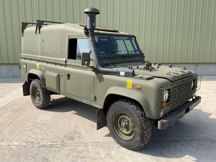 Rare Land Rover RHD 110 TUM Wolf Hard Top Winter/Water, Direct from UK MOD