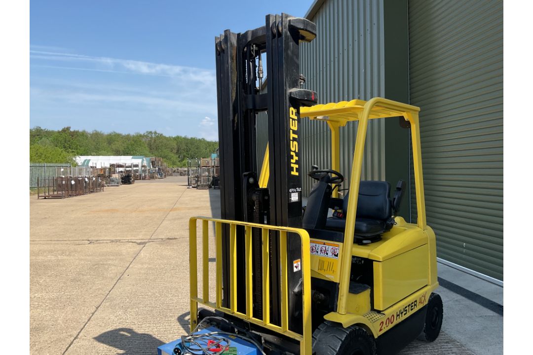 Hyster J2.00 XM-717 ACX 2 Tonne Electric Forklift c/w Duplex Mast, Side Shift and Charger - Image 17 of 26
