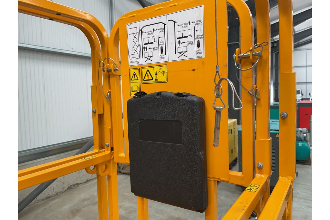 JCB 519 30E Electric Hoist Demonstration/Trials Machine Very Low Hours Year not stated - Image 18 of 21