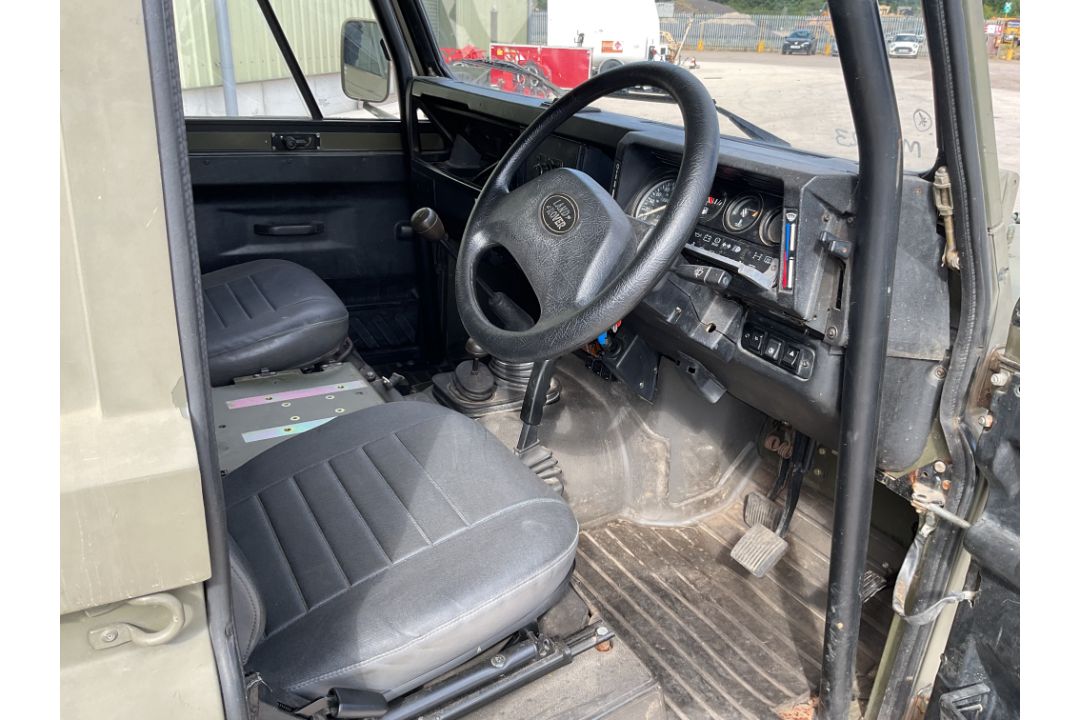 Land Rover 110 TUM Wolf RHD Hard Top FFR, Direct from UK MOD - Image 26 of 35