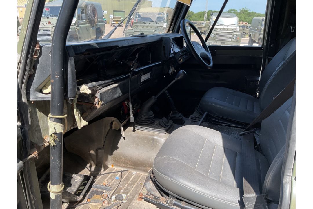 Land Rover 110 TUM Wolf RHD Soft Top, Direct from UK MOD - Image 30 of 35