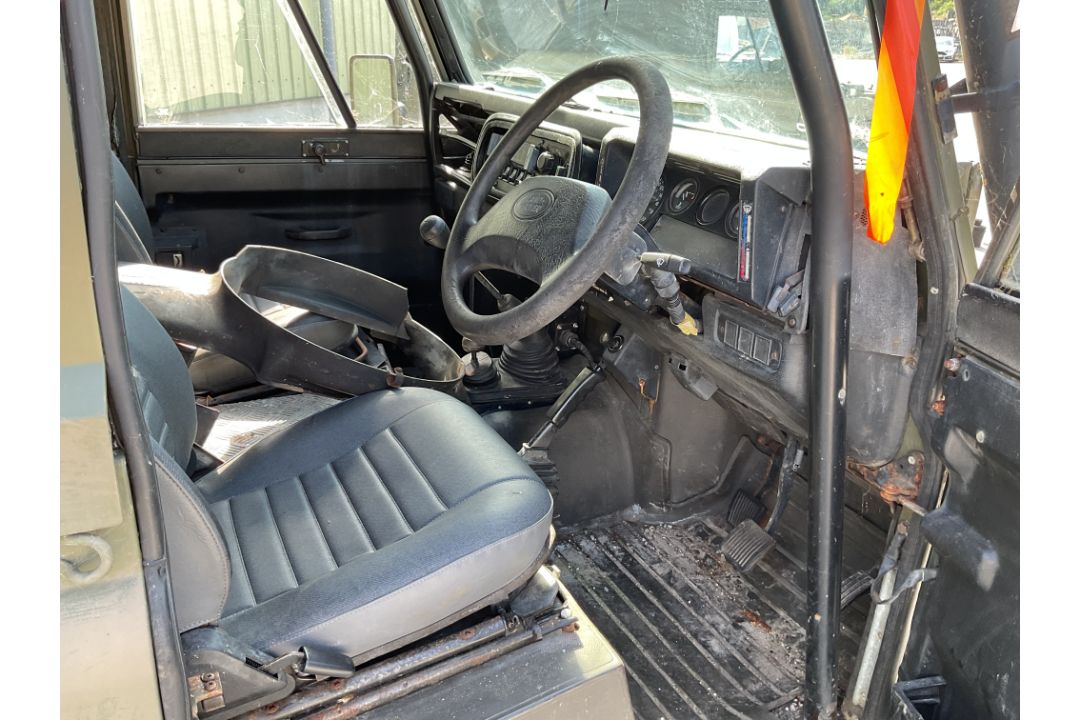 Rare Land Rover RHD 110 TUM FFR Wolf Hard Top Winter/Water, Direct from UK MOD - Image 24 of 34