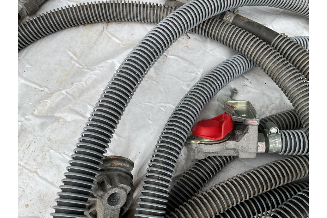 Trailer Air Pipes, from MOD - Image 3 of 4