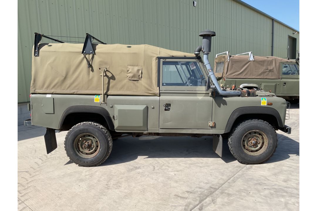 Rare Land Rover RHD 110 TUM FFR Wolf Soft Top Winter/Water, Direct from UK MOD - Image 2 of 37