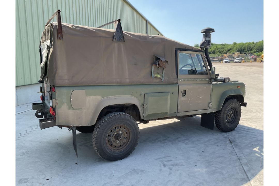 Rare Land Rover RHD 110 TUM Wolf Soft Top Winter/Water, Direct from UK MOD - Image 14 of 36