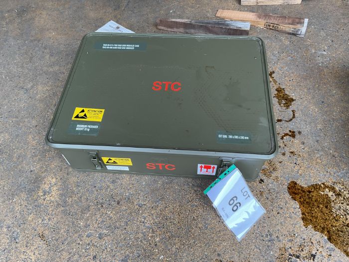 Unissued STC Aluminium Water Proof Stackable Transit Case, from MOD