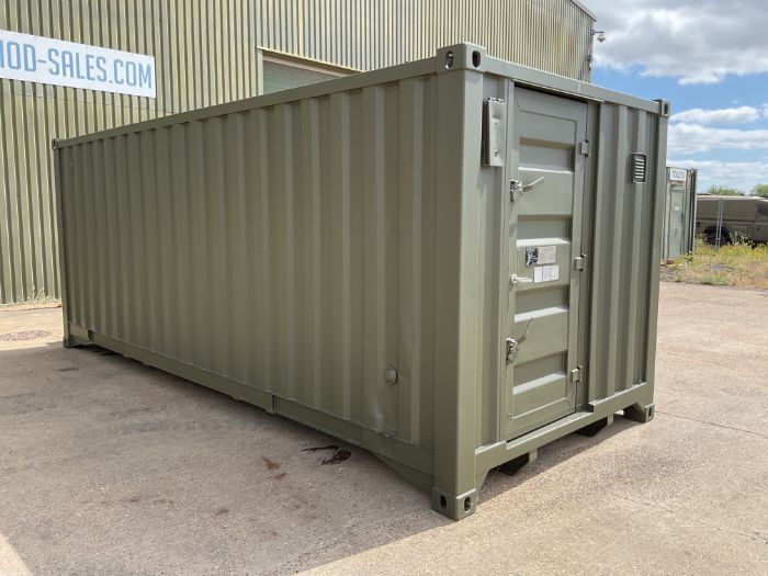 20ft x 8ft Demountable Drops/Hook Loader Ablution Container c/w Twist Locks, from UK MOD