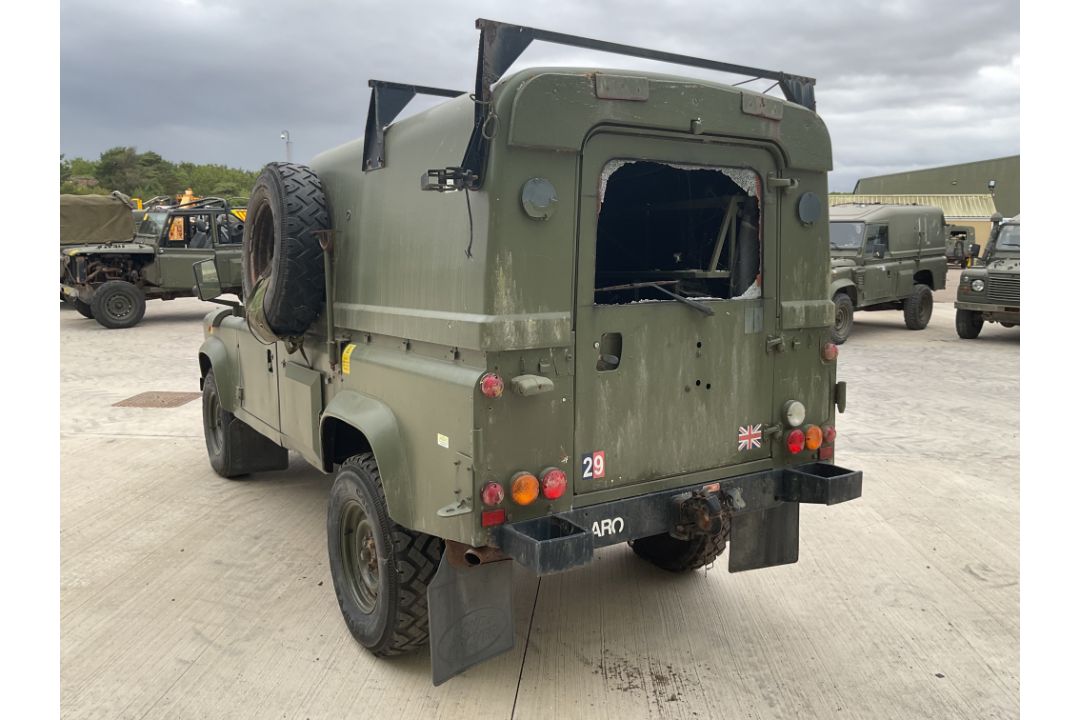 Rare Land Rover RHD 110 TUM Wolf Hard Top Winter/Water, Direct from UK MOD - Image 25 of 36