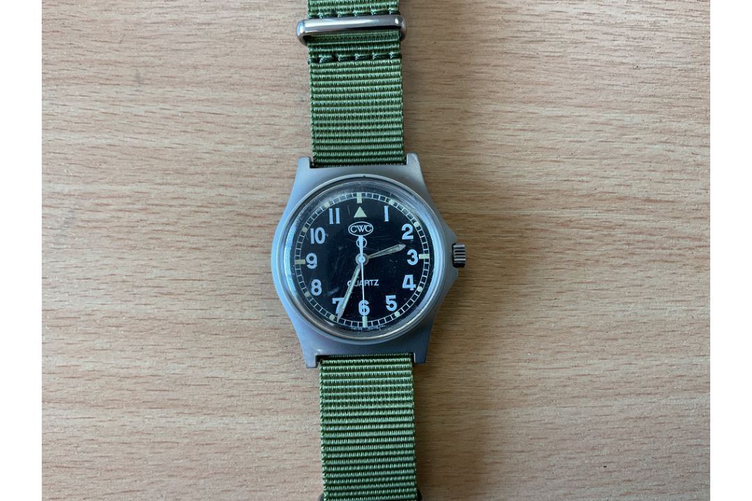 CWC W10 British Army Service Watch, Sn° 1749, Date 2005, Water Resistant to 5 ATM, from MOD - Image 1 of 4