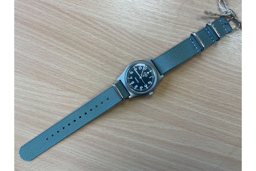 CWC W10 British Army Service Watch, Sn° 4494, Date 1997, from MOD - Image 2 of 4