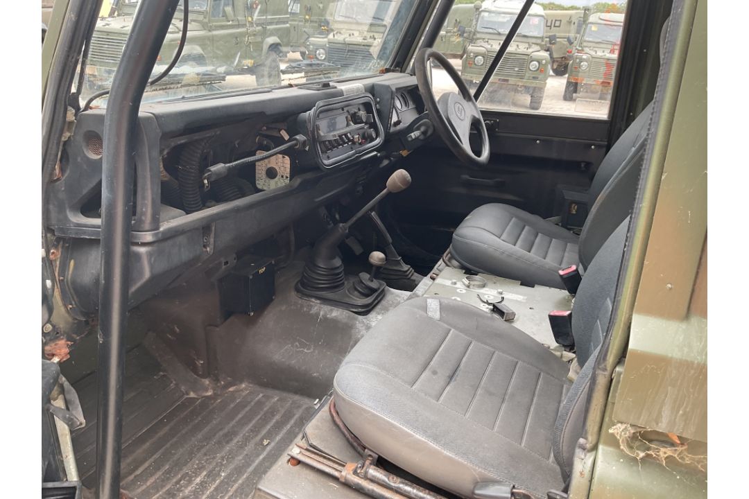 Rare Land Rover RHD 110 TUM Wolf Hard Top Winter/Water, Direct from UK MOD - Image 31 of 36