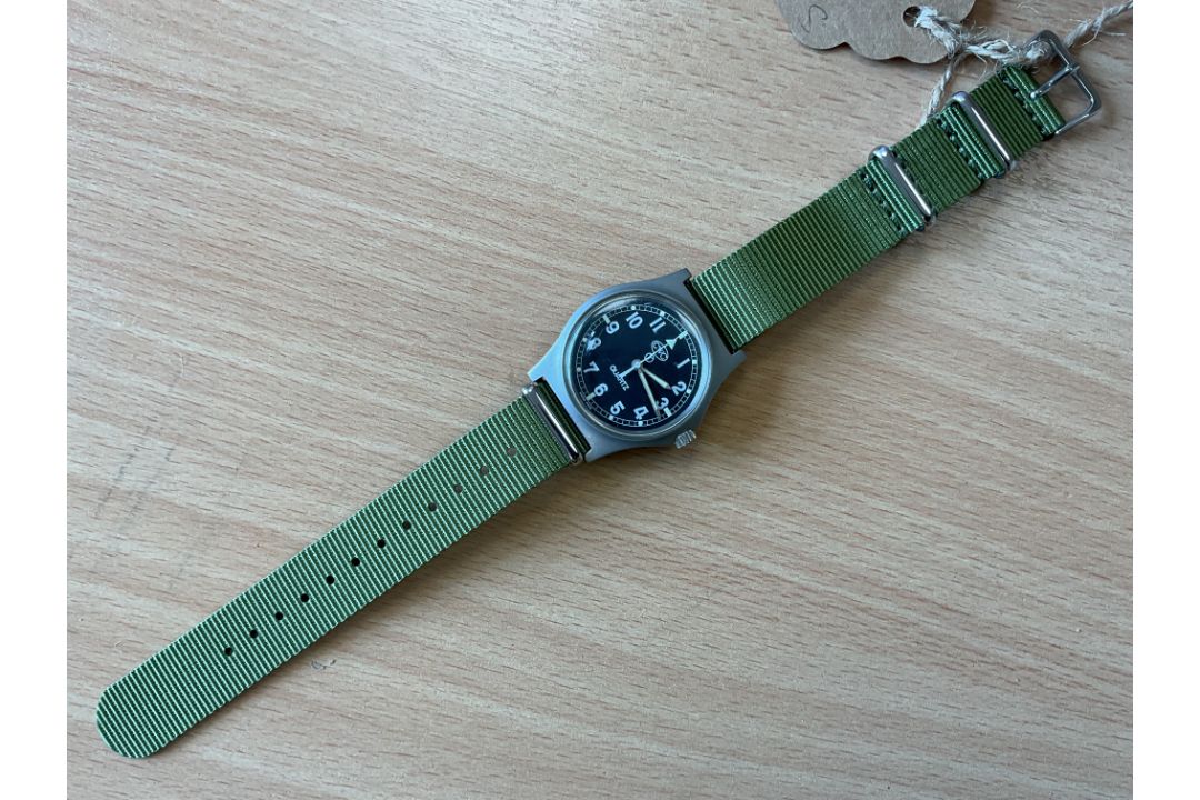 Nice CWC 0552 Royal Marines / Navy Service Watch, Date 1989, from MOD - Image 2 of 4