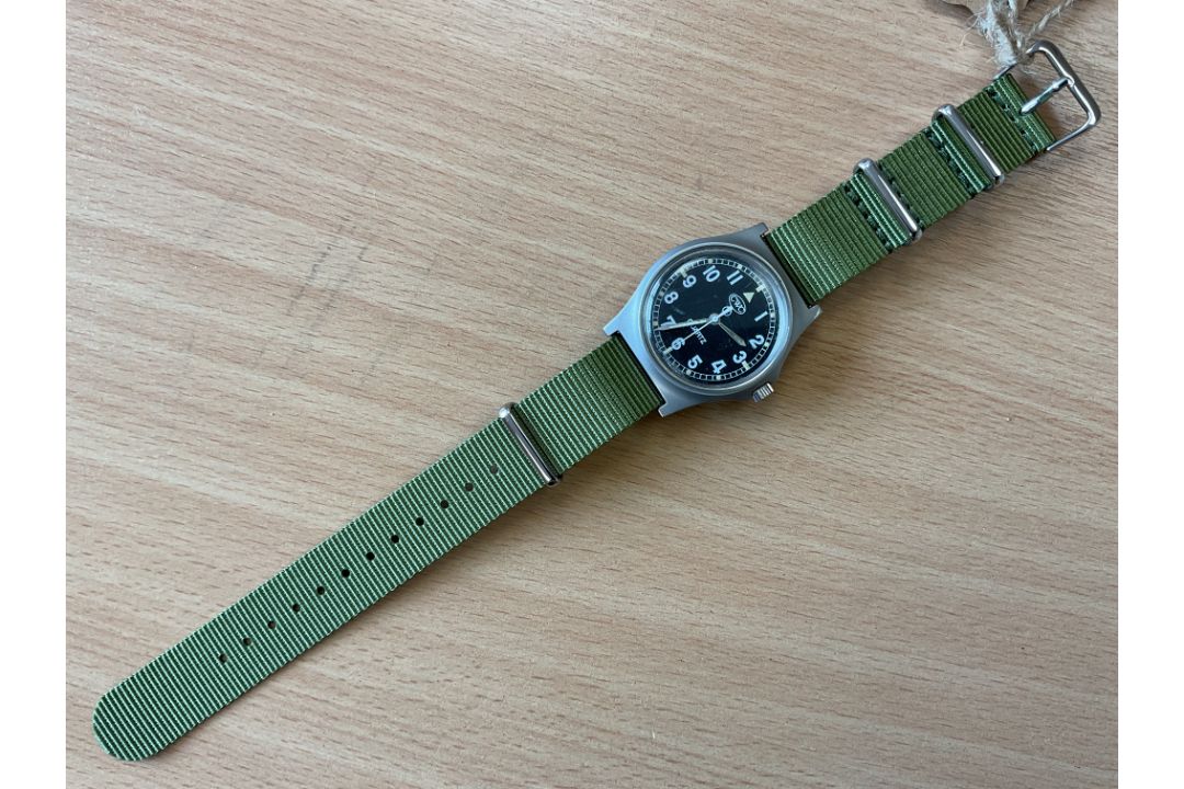CWC W10 British Army Service Watch, Sn° 1749, Date 2005, Water Resistant to 5 ATM, from MOD - Image 2 of 4
