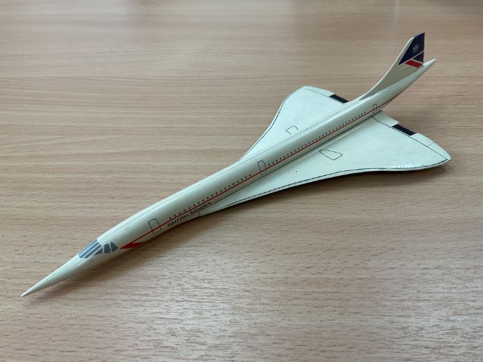 Very Rare Desk Top British Airways Model of Concord with Stand