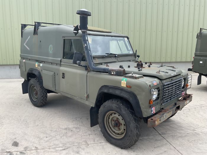Rare Land Rover RHD 110 TUM Wolf Hard Top Winter/Water, Direct from UK MOD
