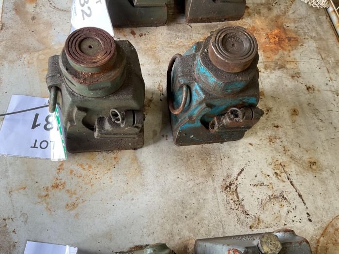 2x Tangyel England Ltd M20 20 Tonne Hydraulic Jacks, from MOD