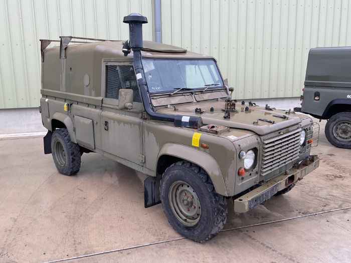 Rare Land Rover RHD 110 TUM Wolf Hard Top Winter/Water, Direct from UK MOD