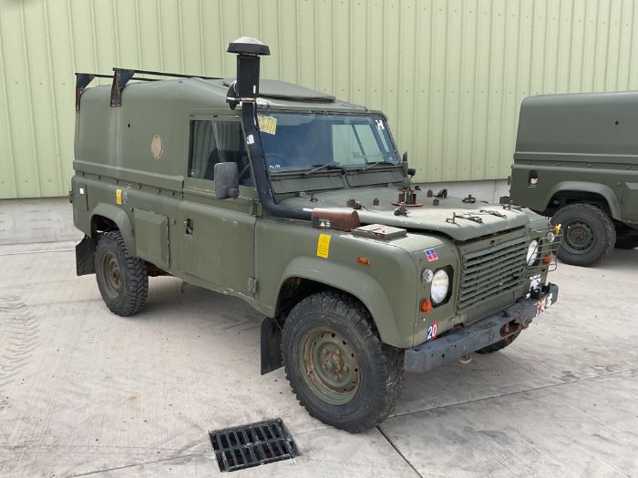 Rare Land Rover RHD 110 TUM Wolf Hard Top Winter/Water, Direct from UK MOD