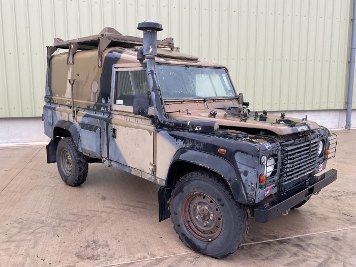 Rare Land Rover RHD 110 TUM Wolf Hard Top Winter/Water, Direct from UK MOD