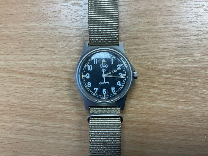 Rare V.Low N° CWC W10 British Army Service Watch, Water Resistant to 5ATM, Sn° 068, Date 2004