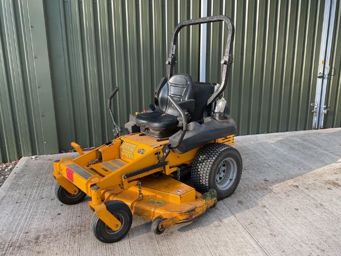 JCB JZYN2052S Zero Turn 52in 20 HP Diesel Commercial Mower, 450 Hrs ONLY
