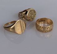 A yellow gold signet ring (cut), a gold band, both with etched decoration, both hallmarked 9ct 