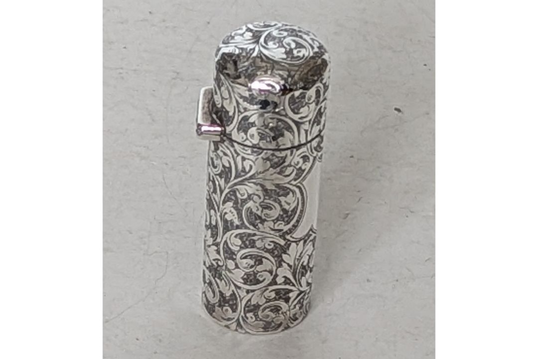A cased late Victorian silver-cased scent bottle with seaweed etched decoration, flip-top lid, of cy - Image 6 of 7