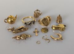 A three-stone ring setting in a yellow gold and platinum setting, without stones, size J, hallmarked