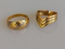 Two Italian bi-gold rings, one tapering, the other chevron-shaped, both stamped 750, sizes , 6g