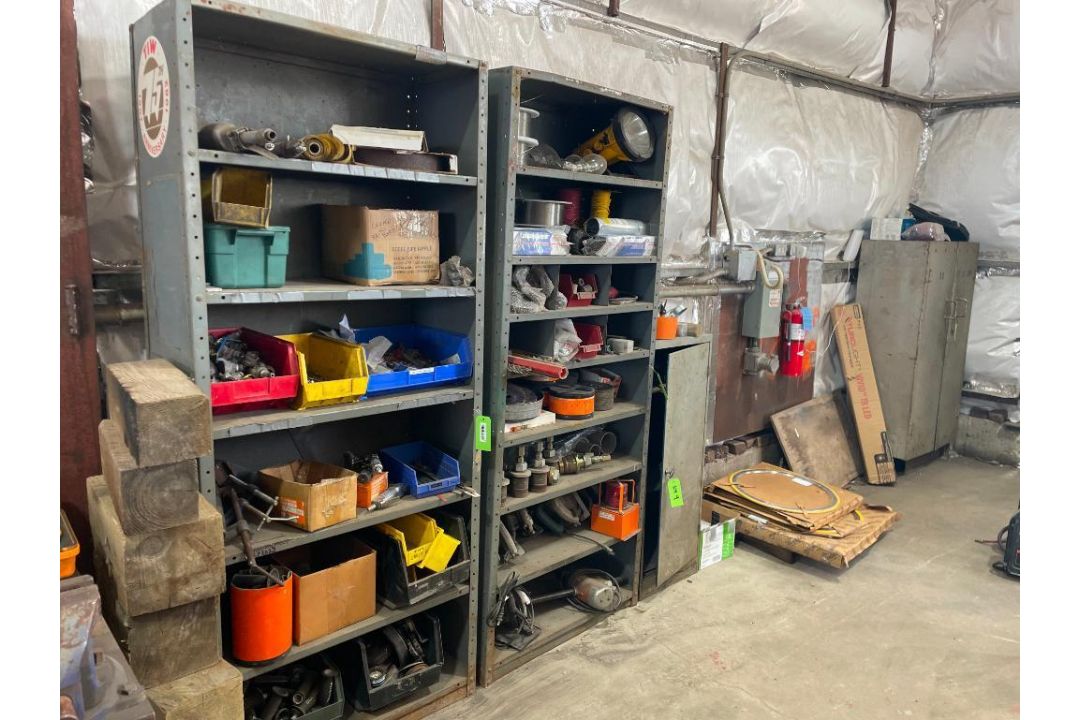 LOT (4) ASSORTED CABINETS WITH CONTENTS OF POWER TOOLS, MAKITA SAWS ...