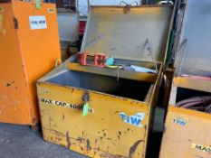 4000 LBS CAPACITY STEEL JOB BOX WITH ASSORTED STRAPS AND CABLES [BUILDING 1]