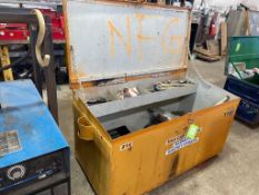 4000 LBS CAPACITY STEEL JOB BOX WITH ASSORTED CHAINS, LIFTING HOOKS, TOOLS, WRENCHES, TANK BRACKETS