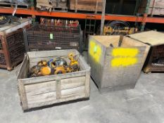 LOT (5) WOOD CRATES OF ASSORTED LIFTING EQUIPMENT, CHAINS, HOISTS, HOOKS, MANUAL HYDRAULIC PUMPS [BU