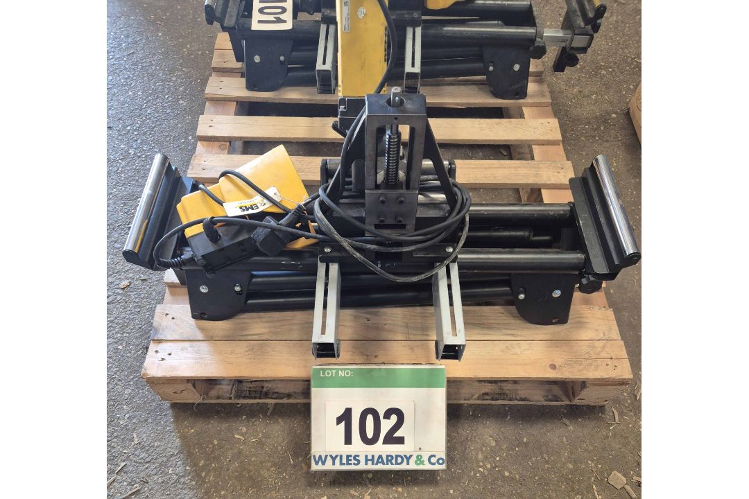 A REMS 845001 1200W 240V Heavy Duty Pipe Cutting Saw with Bespoke Work Horse Stand and Associated - Image 1 of 3