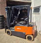 A DOOSAN B18X-7 4-Wheel Ride-On Battery Electric Forklift Truck, Serial No. FBA12 2470 00500 (2017),
