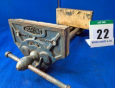 A PARAMO No. 51 Woodworking Vice