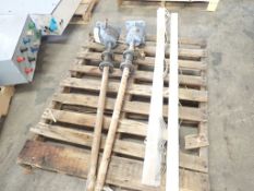 Lot of (2) Duff-Norton Worm Gear Actuators with Seals