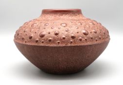 Vase, Japan, Iwachu Nanbu (gegründet 1902 von Sueyoshi Iwashimizu)/Morika City, Eisenguss, sign., H