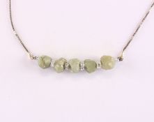 Diamantkette, 585/ooo Weißgold, besetzt mit Rohdiamanten, 4,8g