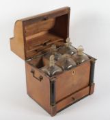 Reiseapotheke, Kirschholz, deutsch, um 1820