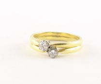 Brillantring, 750/ooo Gelb- und Weißgold, geprüft, 4,6g