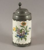 Walzenkrug, Fayence, deutsch, 18.Jh.