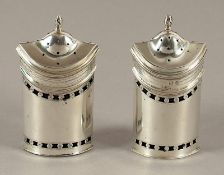 Paar Gewürzstreuer, Silber 925/ooo, Birmingham, 1912
